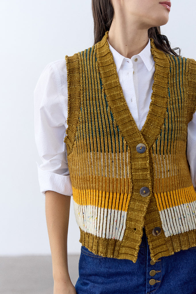 Buttoned Knitted Vest Merino Wool - Mix Oliva