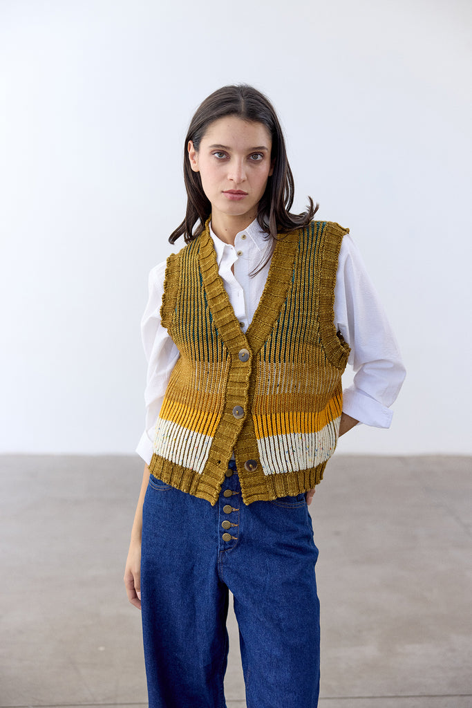 Buttoned Knitted Vest Merino Wool - Mix Oliva