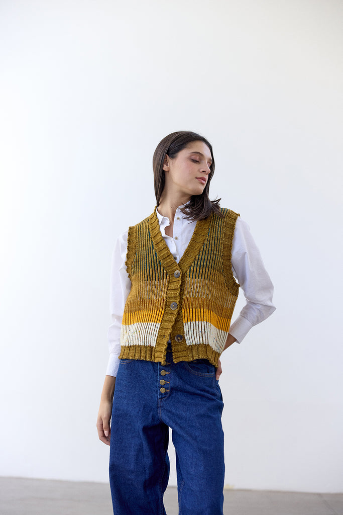 Buttoned Knitted Vest Merino Wool - Mix Oliva