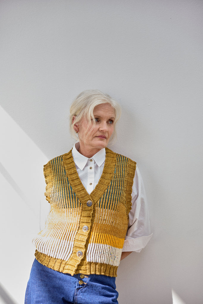 Buttoned Knitted Vest Merino Wool - Mix Oliva